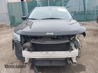 2018 Jeep Compass Latitude with VIN 3C4NJCBB7JT285996, listed as a IAAI auction lot 42063437 with 91,505 mi miles and . Bid and sale history available at DreamBid. Image 13.