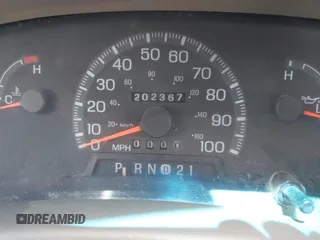 1997 Ford F-150 with VIN 1FTDX1766VNB41629, listed as a IAAI auction lot 42272858 with 202,367 mi miles and . Bid and sale history available at DreamBid. Image 7.