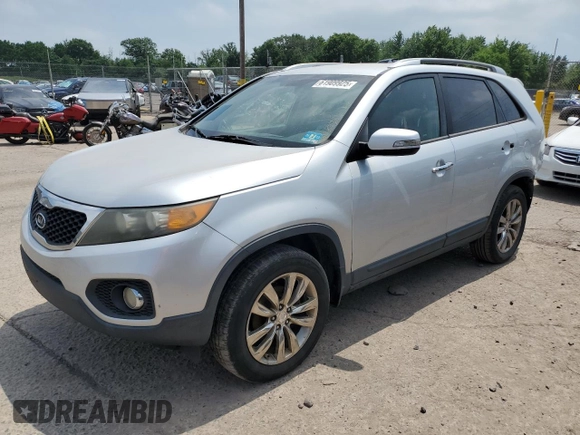 2011 Kia Sorento EX with VIN 5XYKU4A10BG031841, listed as a Copart auction lot 61909925 with Not provided miles and Salvage title. Bid and sale history available at DreamBid. Image 1.