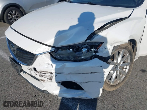 2015 Mazda 6 i Sport with VIN JM1GJ1U59F1211787, listed as a IAAI auction lot 41645517 with 83,537 mi miles. Bid and sale history available at carsss.com. Image 6.
