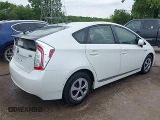 2012 Toyota Prius One z VIN JTDKN3DU9C5500996, wystawiony jako IAAI lot #42331470 z przebiegiem 153 382 mil mil oraz . Historia ofert i sprzedaży dostępna na DreamBid. Obrazek 4.