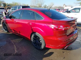 2016 Ford Focus SE with VIN 1FADP3F29GL347574, listed as a IAAI auction lot 41975094 with 76,147 mi miles. Bid and sale history available at carsss.com. Image 3.