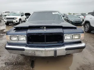 1991 Mercury Grand Marquis z VIN 2MECM75F1MX654700, wystawiony jako Copart lot #51007165 z przebiegiem 53 825 mil mil oraz Szkody całkowita. Historia ofert i sprzedaży dostępna na DreamBid. Obrazek 5.
