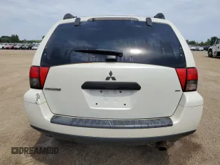 2006 Mitsubishi Endeavor LS with VIN 4A4MN21S56E074694, listed as a Copart auction lot 62396454 with 325,603 mi miles and Clean Title. Bid and sale history available at carsss.com. Image 6.