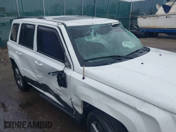 2015 Jeep Patriot Latitude with VIN 1C4NJRFB3FD154333, listed as a IAAI auction lot 41732679 with 66,739 mi miles and . Bid and sale history available at DreamBid. Image 6.