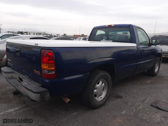 1999 GMC New Sierra 1500 SLE with VIN 1GTEC14W8XE552764, listed as a Copart auction lot 50474015 with 168,388 mi miles and Clean Title. Bid and sale history available at carsss.com. Image 3.