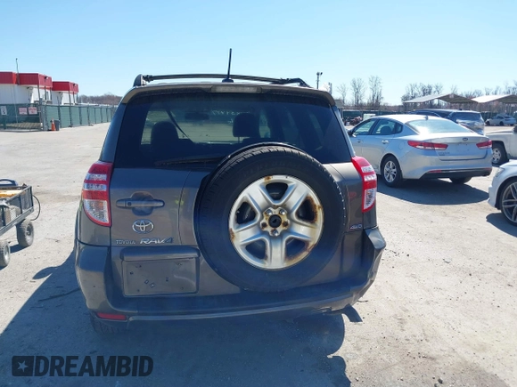 2010 Toyota RAV4 Ltd with VIN JTMDK4DV0AD014466, listed as a IAAI auction lot 41834499 with 121,114 mi miles. Bid and sale history available at carsss.com. Image 16.