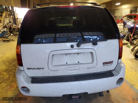 2008 GMC Envoy SLE2 with VIN 1GKDS13S882101497, listed as a Copart auction lot 89094805 with 285,805 mi miles and Salvage Title. Bid and sale history available at carsss.com. Image 6.
