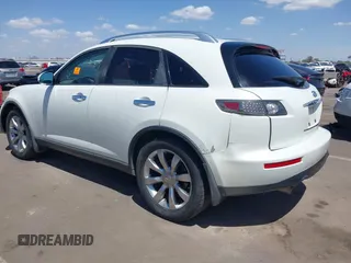 2005 Infiniti FX35 with VIN JNRAS08W55X204394, listed as a IAAI auction lot 42047153 with 171,508 mi miles. Bid and sale history available at carsss.com. Image 3.