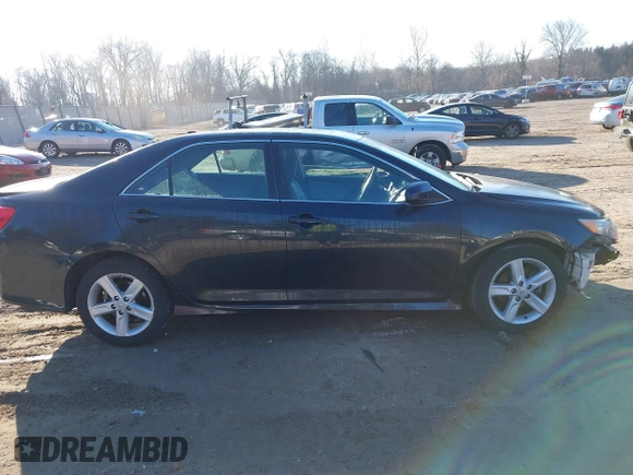 2012 Toyota Camry L with VIN 4T1BF1FK2CU062806, listed as a IAAI auction lot 41664970 with 75,980 mi miles and . Bid and sale history available at carsss.com. Image 13.