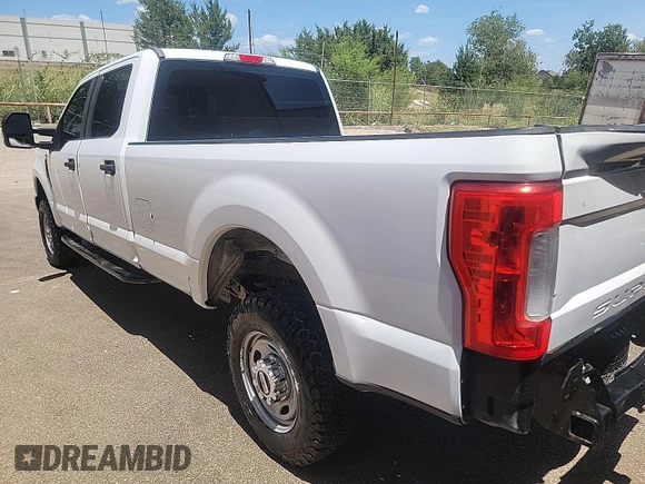 2017 Ford F-250 Lariat с VIN 1FT7W2B69HED69769, выставлен на аукционе IAAI как лот 42901062 с пробегом 205 101 миль миль и . История ставок и продаж доступна на DreamBid. Изображение 23.