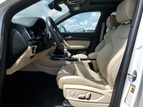 2021 Audi Q5 Sportback Premium Plus z VIN WA15AAFY6M2137390, wystawiony jako Copart lot #51147585 z przebiegiem 43 711 mil mil oraz Czysty tytuł • Clean title. Historia ofert i sprzedaży dostępna na DreamBid. Obrazek 7.