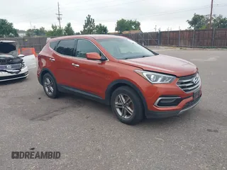 2017 Hyundai Santa Fe 2.4L с VIN 5XYZTDLB1HG403638, выставлен на аукционе IAAI как лот 42799879 с пробегом 121 525 миль миль и . История ставок и продаж доступна на DreamBid. Изображение 1.