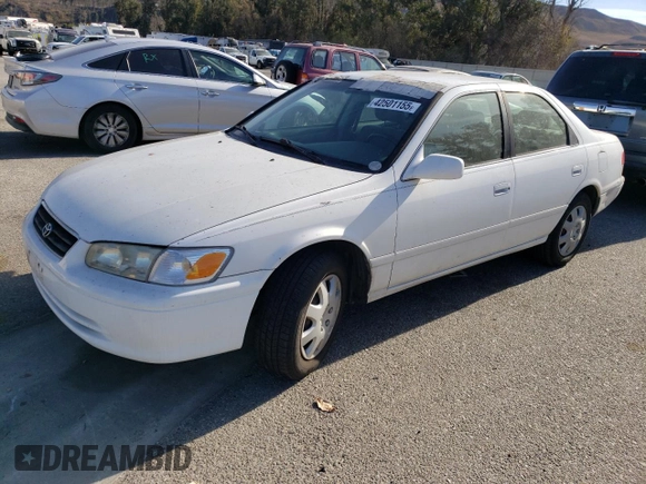 2000 Toyota Camry CE with VIN JT2BG22K6Y0450027, listed as a Copart auction lot 42501155 with 257,416 mi miles and Clean Title. Bid and sale history available at carsss.com. Image 1.