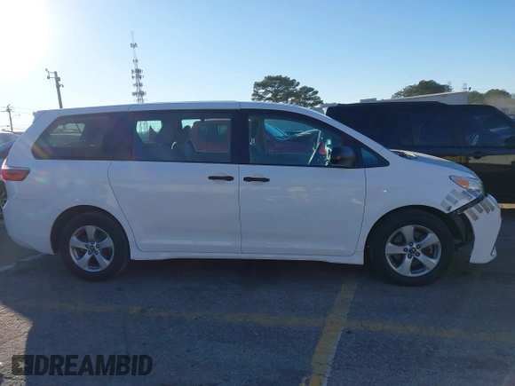 2018 Toyota Sienna L with VIN 5TDZZ3DC4JS956096, listed as a IAAI auction lot 41244790 with 94,072 mi miles and . Bid and sale history available at DreamBid. Image 13.