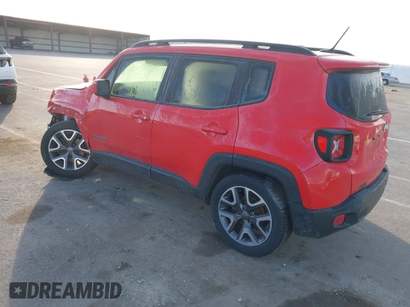 2015 Jeep Renegade Latitude with VIN ZACCJABT6FPB23098, listed as a IAAI auction lot 41538866 with 111,107 mi miles. Bid and sale history available at carsss.com. Image 3.