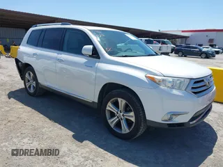2011 Toyota Highlander Limited with VIN 5TDDK3EH5BS063462, listed as a IAAI auction lot 42359386 with 129,809 mi miles and . Bid and sale history available at DreamBid. Image 1.