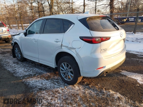 2025 Mazda CX-5 2.5 S Preferred Package with VIN JM3KFBCL4S0539997, listed as a IAAI auction lot 41397272 with 3,421 mi miles. Bid and sale history available at carsss.com. Image 3.