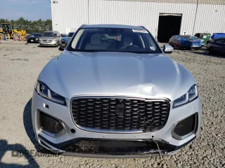 2021 Jaguar F-Pace R-Dynamic S with VIN SADCT2FU2MA665545, listed as a Copart auction lot 66326793 with 28,962 mi miles and . Bid and sale history available at DreamBid. Image 5.