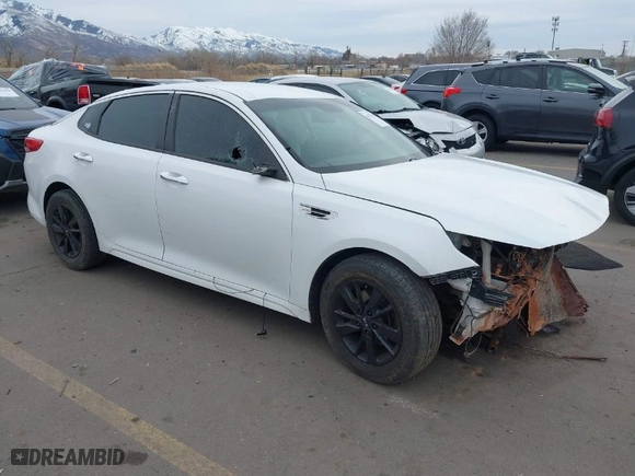 2017 Kia Optima LX with VIN 5XXGT4L32HG171992, listed as a IAAI auction lot 41477494 with 119,415 mi miles. Bid and sale history available at carsss.com. Image 1.