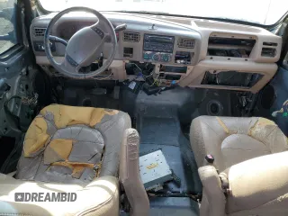 2002 Ford F-250 XL with VIN 1FTNW20F42EA12257, listed as a Copart auction lot 47253775 with 235,976 mi miles and Clean Title. Bid and sale history available at DreamBid. Image 8.