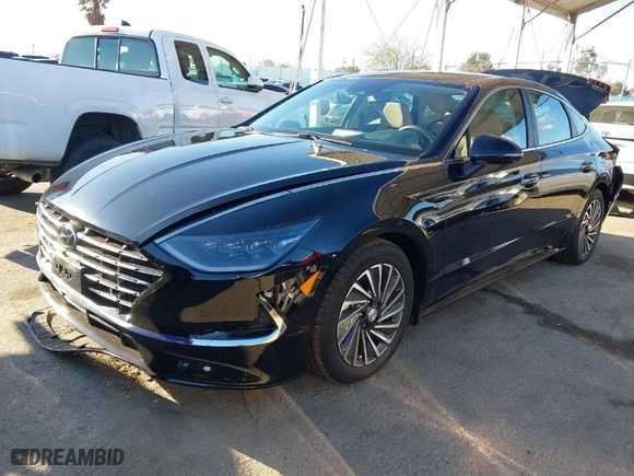 2023 Hyundai Sonata Hybrid Limited with VIN KMHL54JJ8PA075462, listed as a IAAI auction lot 41756115 with 8,599 mi miles. Bid and sale history available at carsss.com. Image 2.