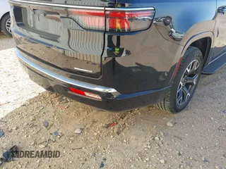 2024 Jeep Wagoneer Series III with VIN 1C4SJVDP5RS174884, listed as a IAAI auction lot 41820669 with 20,173 mi miles and . Bid and sale history available at DreamBid. Image 6.