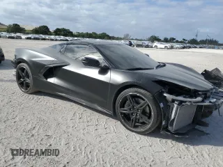 2021 Chevrolet Corvette 2LT with VIN 1G1YB3D44M5125113, listed as a Copart auction lot 84239914 with 7,639 mi miles and Salvage Title. Bid and sale history available at carsss.com. Image 4.
