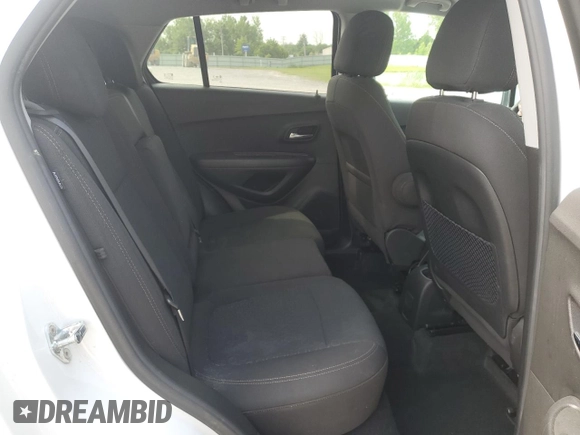 2020 Chevrolet Trax LS with VIN KL7CJKSB1LB087739, listed as a Copart auction lot 60591725 with 16,096 mi miles and Salvage title. Bid and sale history available at DreamBid. Image 11.