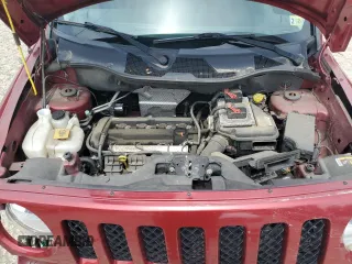 2015 Jeep Patriot Sport z VIN 1C4NJPBA3FD318729, wystawiony jako Copart lot #58304725 z przebiegiem 112 366 mil mil oraz Czysty tytuł • Clean title. Historia ofert i sprzedaży dostępna na DreamBid. Obrazek 11.