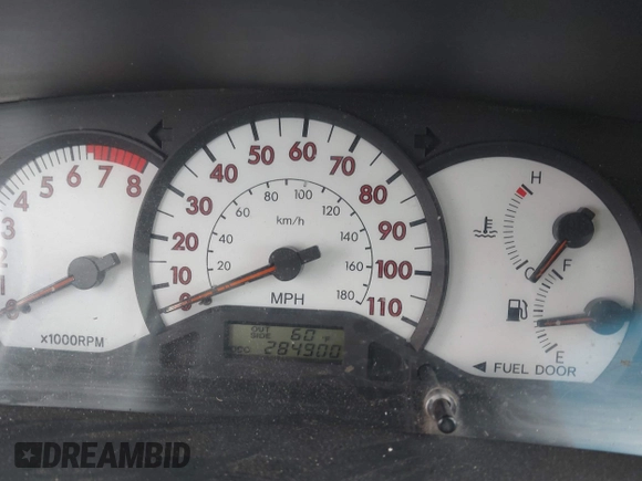 2003 Toyota Corolla CE with VIN 2T1BR32E33C029785, listed as a IAAI auction lot 42147204 with 284,900 mi miles and . Bid and sale history available at DreamBid. Image 7.