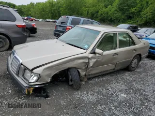 1991 Mercedes-Benz 300 z VIN WDBEB28D1MB384771, wystawiony jako Copart lot #58831195 z przebiegiem 229 641 mil mil oraz Szkoda całkowita • Salvage title. Historia ofert i sprzedaży dostępna na DreamBid. Obrazek 1.