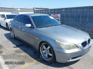 2004 BMW 5 Series 530i z VIN WBANA735X4B804056, wystawiony jako IAAI lot #42164729 z przebiegiem 124 186 mil mil oraz . Historia ofert i sprzedaży dostępna na DreamBid. Obrazek 1.