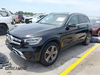 2020 Mercedes-Benz GLC 300 with VIN WDC0G8DB0LF688020, listed as a IAAI auction lot 42268856 with 78,390 mi miles and . Bid and sale history available at DreamBid. Image 17.