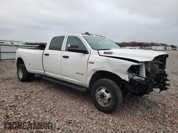 2021 Ram 3500 Tradesman with VIN 3C63RRGJ8MG589314, listed as a Copart auction lot 82901924 with 34,741 mi miles and Salvage Title. Bid and sale history available at carsss.com. Image 4.
