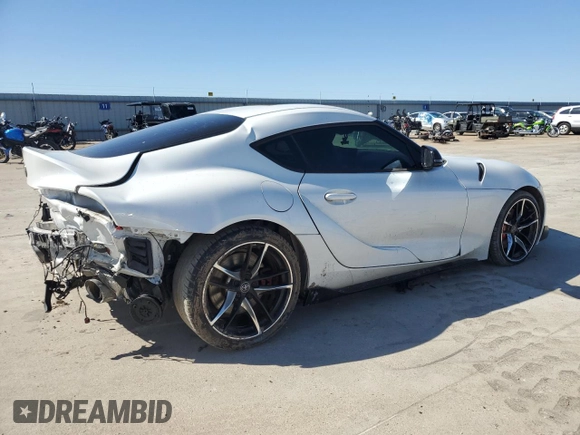 2021 Toyota GR Supra 3.0 with VIN WZ1DB0C00MW041840, listed as a Copart auction lot 43144635 with 6,213 mi miles and Salvage Title. Bid and sale history available at carsss.com. Image 3.