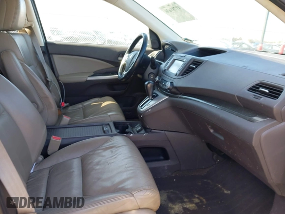 2012 Honda CR-V EX-L with VIN 5J6RM4H78CL017629, listed as a IAAI auction lot 41781636 with 212,279 mi miles. Bid and sale history available at carsss.com. Image 5.