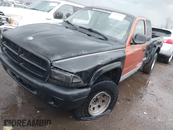 2002 Dodge Dakota z VIN 1B7GG32X22S634407, wystawiony jako IAAI lot #41891953 z przebiegiem 222 595 mil mil oraz . Historia ofert i sprzedaży dostępna na DreamBid. Obrazek 19.