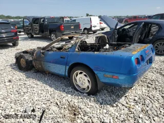 1993 Chevrolet Corvette with VIN 1G1YY23P6P5104627, listed as a Copart auction lot 68244334 with 0 mi miles and Clean Title. Bid and sale history available at carsss.com. Image 2.