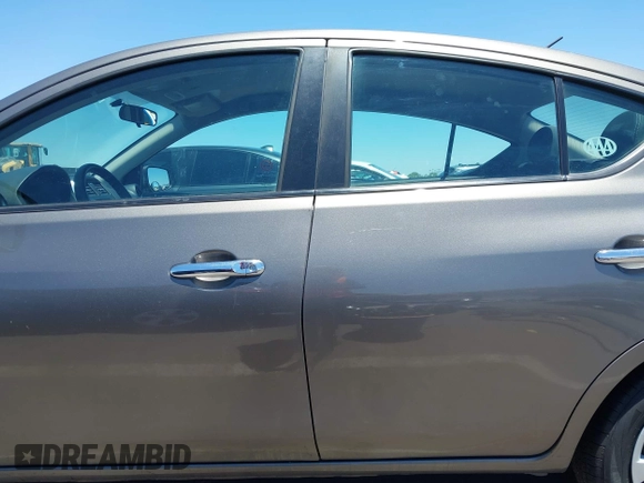 2016 Nissan Versa S Plus with VIN 3N1CN7AP0GL894732, listed as a IAAI auction lot 42543601 with 85,319 mi miles and . Bid and sale history available at DreamBid. Image 15.