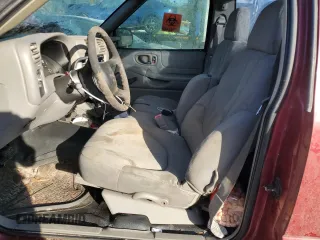 2003 GMC Sonoma SLS with VIN 1GTCS14H938277250, listed as a Copart auction lot 43229505 with 115,594 mi miles and Clean Title. Bid and sale history available at carsss.com. Image 7.