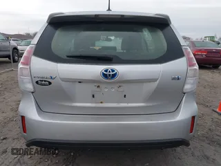 2015 Toyota Prius Two with VIN JTDZN3EU8FJ025687, listed as a IAAI auction lot 41813893 with 81,264 mi miles and . Bid and sale history available at DreamBid. Image 16.