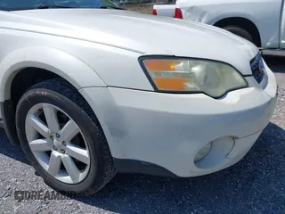 2006 Subaru Legacy Outback Limited с VIN 4S4BP62C567327200, выставлен на аукционе IAAI как лот 42712397 с пробегом 236 327 миль миль и . История ставок и продаж доступна на DreamBid. Изображение 14.