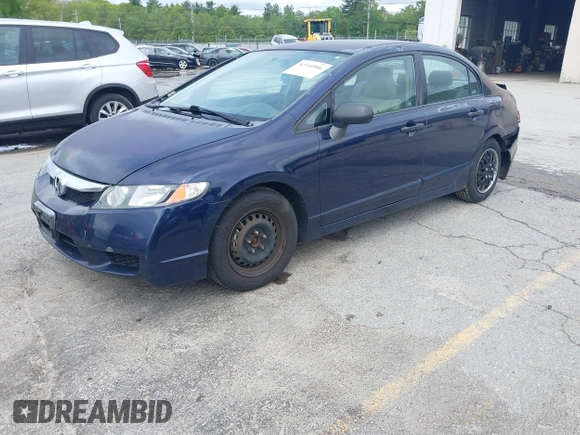 2009 Honda Civic DX-VP z VIN 2HGFA16329H512240, wystawiony jako IAAI lot #42310986 z przebiegiem 212 760 mil mil oraz . Historia ofert i sprzedaży dostępna na DreamBid. Obrazek 2.