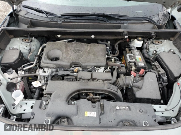 2019 Toyota RAV4 XLE with VIN 2T3W1RFV4KW005960, listed as a Copart auction lot 47477155 with 31,226 mi miles and Salvage Title. Bid and sale history available at carsss.com. Image 11.