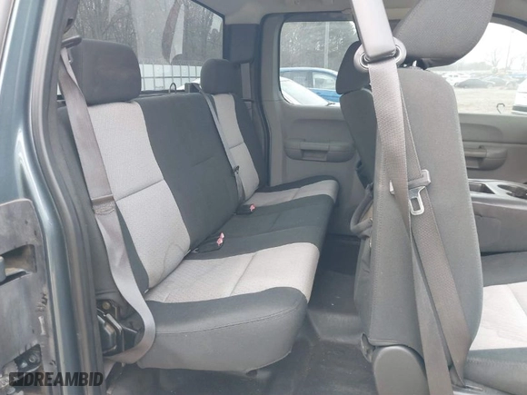 2008 Chevrolet Silverado 1500 Work Truck with VIN 1GCEC19X58Z218168, listed as a IAAI auction lot 41551543 with 194,810 mi miles. Bid and sale history available at carsss.com. Image 8.