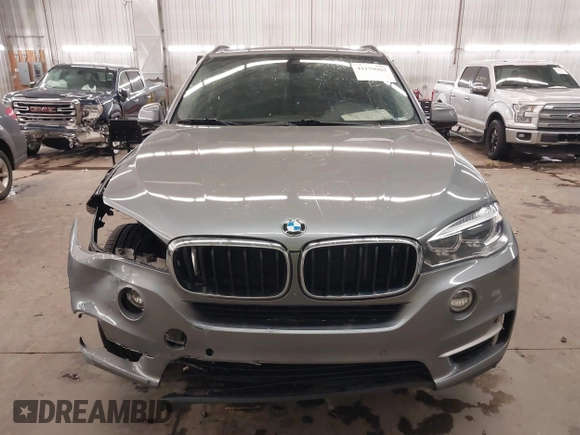 2016 BMW X5 xDrive35i z VIN 5UXKR0C5XG0U12540, wystawiony jako IAAI lot #41179965 z przebiegiem 75 997 mil mil oraz . Historia ofert i sprzedaży dostępna na DreamBid. Obrazek 13.