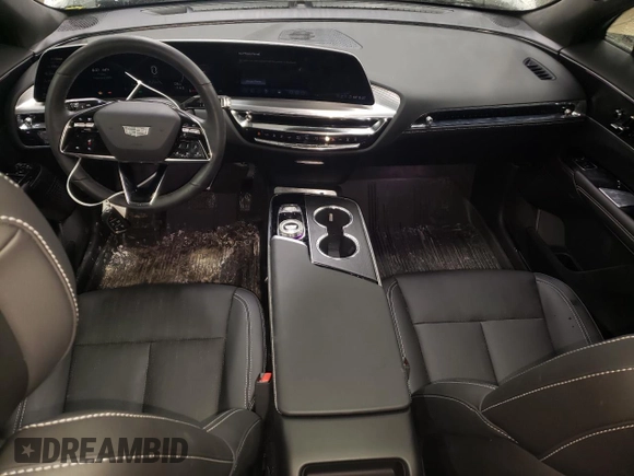 2025 Cadillac LYRIQ z VIN 1GYKPURL7SZ303441, wystawiony jako Copart lot #47011235 z przebiegiem 1 078 mil mil oraz Szkoda całkowita • Salvage title. Historia ofert i sprzedaży dostępna na DreamBid. Obrazek 8.
