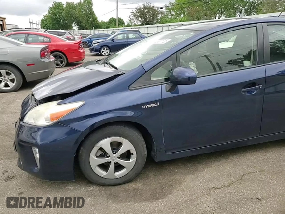 2013 Toyota Prius One z VIN JTDKN3DU6D1647995, wystawiony jako Copart lot #56371735 z przebiegiem 130 154 mil mil oraz Szkoda całkowita • Salvage title. Historia ofert i sprzedaży dostępna na DreamBid. Obrazek 13.