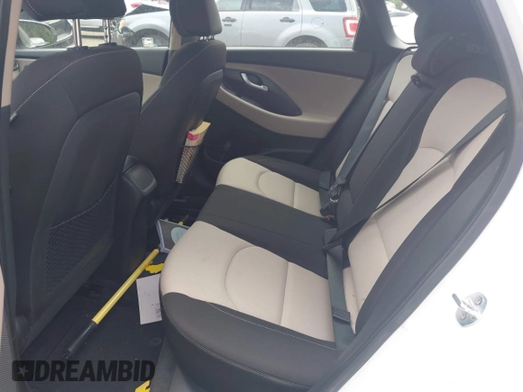 2018 Hyundai Elantra z VIN KMHH35LE6JU018653, wystawiony jako IAAI lot #42619829 z przebiegiem 58 726 mil mil oraz . Historia ofert i sprzedaży dostępna na DreamBid. Obrazek 8.